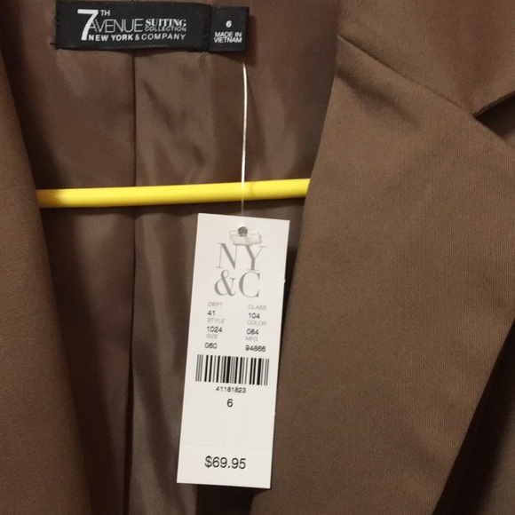 7th Ave Suiting Collections Jacket - Picture 2 of 6